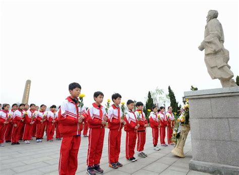 平直實驗小學開展「清明祭英烈」愛國主義教育活動 每日頭條