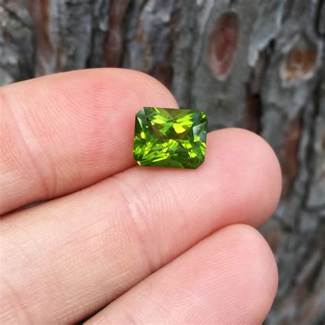 Bright Pretty San Carlos Arizona Peridot 4 72 Ct Litnon