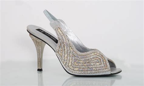 Human Healthfitness And Fashion Beautiful Ladies Shoes
