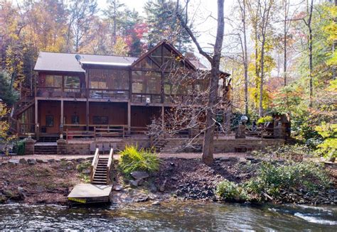 Toccoa Riverside Restaurant In Blue Ridge Georgia Rivers Edge Restaurants Group Riverside