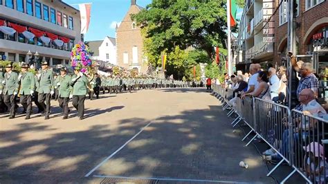 Sch Tzenfest Neuss Festumzug Tambourkorps Kapellen Erft Youtube