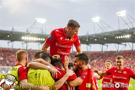 Widzew Korona Foto Cz I Widzewtomy Oficjalny Portal Kibic W