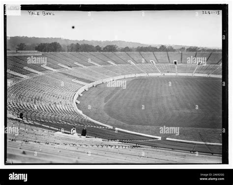 Yale bowl hi-res stock photography and images - Alamy