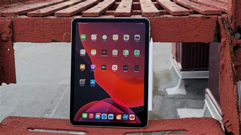 Apple iPad Air (2020) Review | PCMag