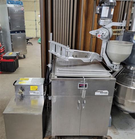 Belshaw L Electric Donut Fryer With Donut Dropper