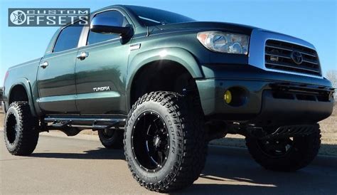 Toyota Tundra Moto Metal Mo Custom Custom Offsets