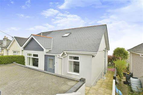 3 Bed Semi Detached Bungalow For Sale In Hillside Avenue Saltash Pl12