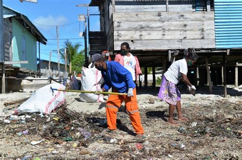 Perangi Sampah Laut Di Dobo KKP Kumpulkan Ratusan Kilo Sampah Suara