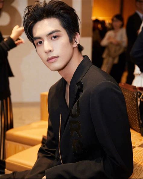 Handsome Actors Song Wei Long Chinese Boy League Boyfriend Famous