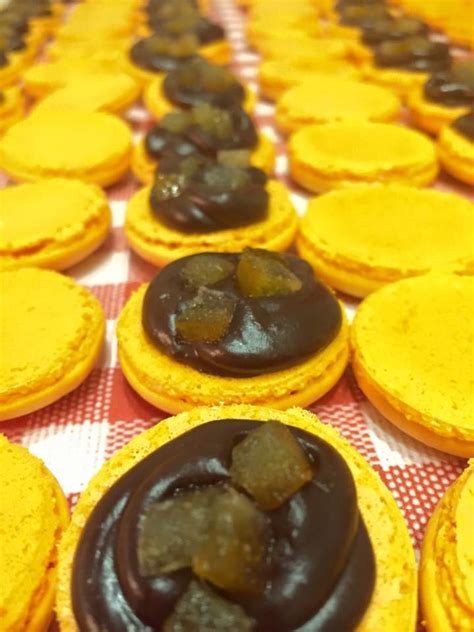 Macarons Au Chocolat Et Corces D Orange Confites Les Petites Papilles