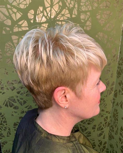 33 Trendiest Pixie Haircuts For Women Over 50 Artofit