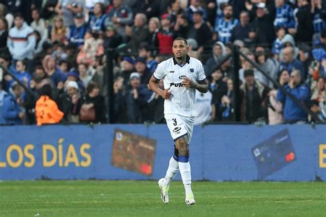 Muere El Futbolista Uruguayo Juan Izquierdo