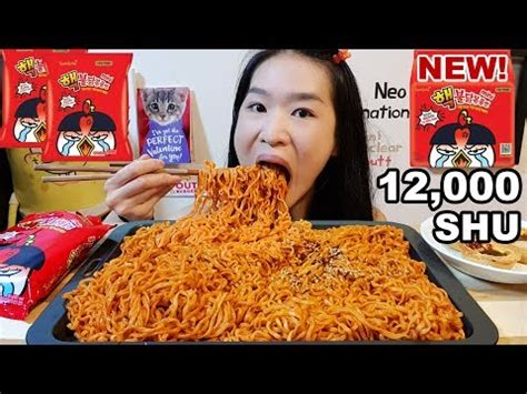 CRAZY HOT 10x Spicy Mini Nuclear Fire Noodles 12 000 SHU Hot Ramen