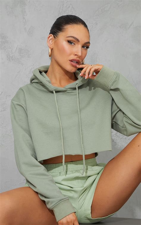 Sage Green Ultimate Oversized Crop Hoodie Prettylittlething Ca