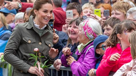 Kate Und William Unterwegs Im Entspannten Look