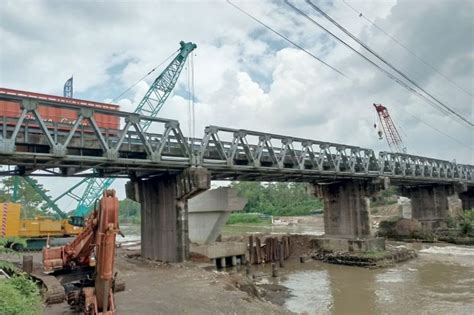 Jembatan Ngujang I Tulungagung Dilarang Dilintasi Truk Gandeng Jpnn