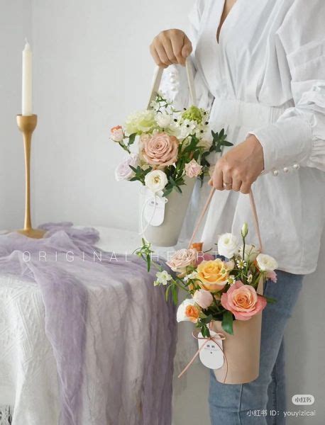 Hộp xô nhựa đựng hoa Hot Trend không kèm hoa THH0140 Lela Flory