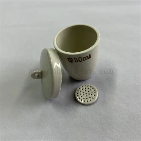 30ml Gooch Crucible Laboratory Use Porcelain Ceramic Crucible with Lid - Buy Porcelain crucible ...