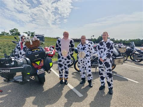 Passage Du Tour De France Des Vaches Lait Ffmc