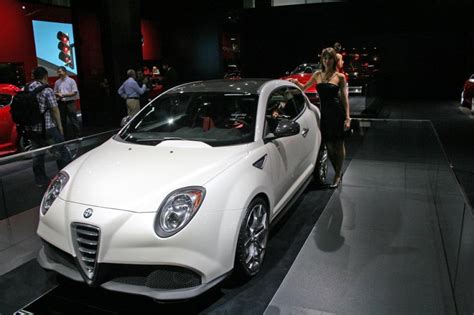 Stand De Alfa Romeo En El Sal N Internacional Del Autom Vil En