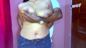 J Invite Mon Petit Ami Boire Du Lait Chaud Avec Mes Seins Xvideos