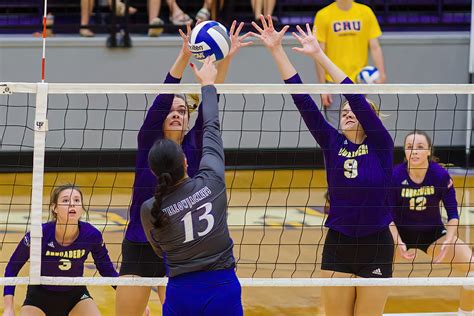 Hardin Simmons Extends Win Streak As Umhb Volleyball Falls 3 1 In