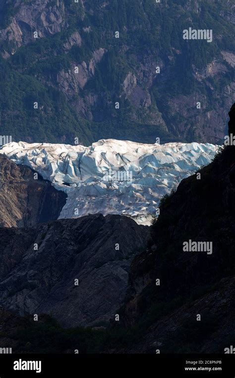 Mendenhall Glacier Park Hi Res Stock Photography And Images Alamy