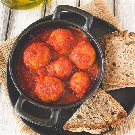 Polpette Di Ceci Al Sugo Vegane