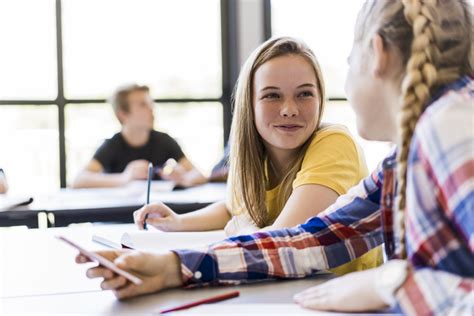 Escola bilíngue ou curso de inglês Entenda a diferença