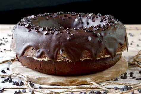 Ciambellone Al Cioccolato Glassato Ricetta Fatto In Casa Da Benedetta