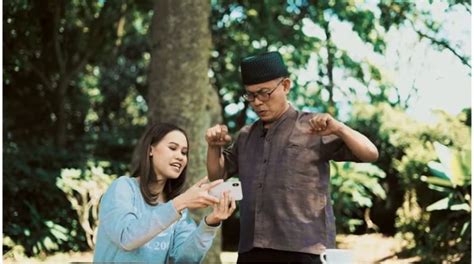 Menua Bahagia Menjadi Lansia Smart Upf Rshs Bandung