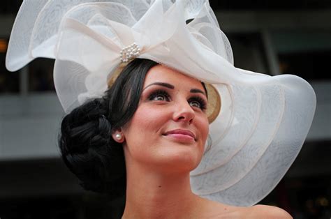 Redcar Racecourse on Twitter: "2 weeks until Ladies' Day. To get you in ...