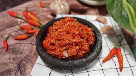 A Crash Course on Malaysia's National Condiment: Sambal