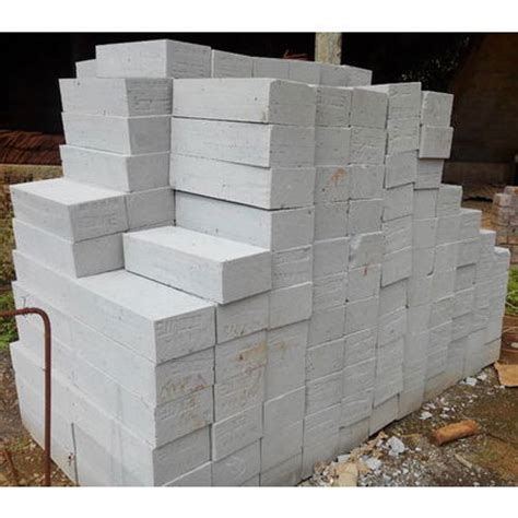 Gray Fly Ash Light Weight Bricks In X In X In At Piece In