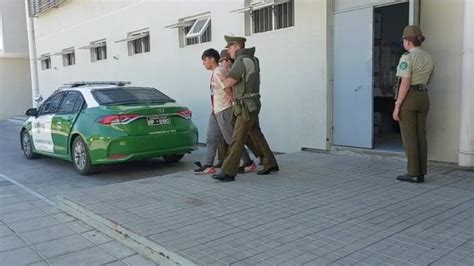 Parral Carabineros detuvo a 2 sujetos por robo de vehículo