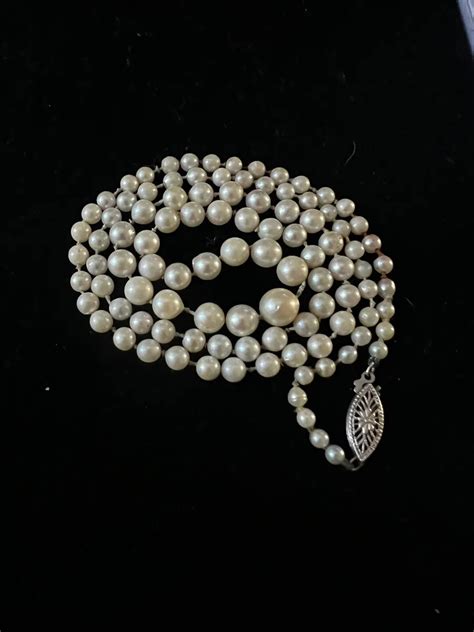 Mikimoto S Blue Lagoon Marilyn Monroe Pearl Necklace Off