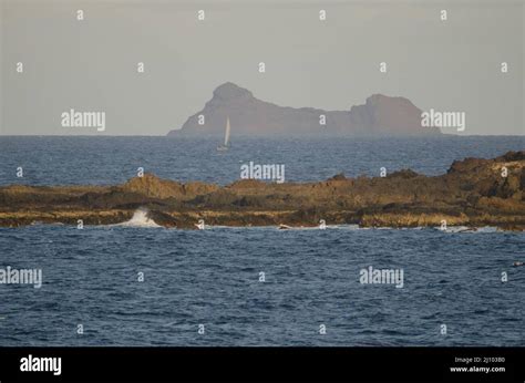 Velero Entre La Graciosa Y Roque Del Este Parque Natural Archipi Lago