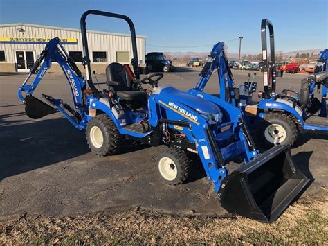 2022 New Holland Workmaster 25S Sub Compact Open Air 100LC Loade