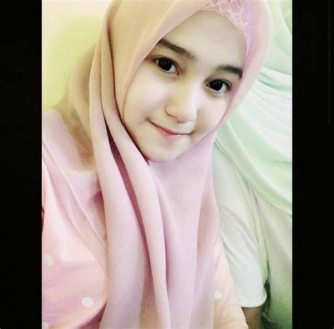 Kumpulan Foto Cewek Cantik Berjilbab Terbaru 2020 Triviaries