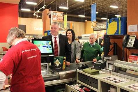 Beer Arrives In Oakville Grocery Stores Oakville News