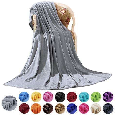 Howarmer Super Plush Fleece Throw Blanket Queen Size Lightweight