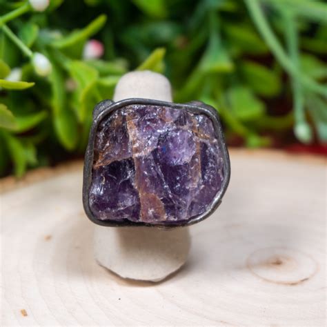 Raw Rwanda Amethyst Ring The Crystal Council