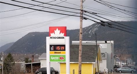 Prix de l essence la Gaspésie paye moins cher que le prix réaliste