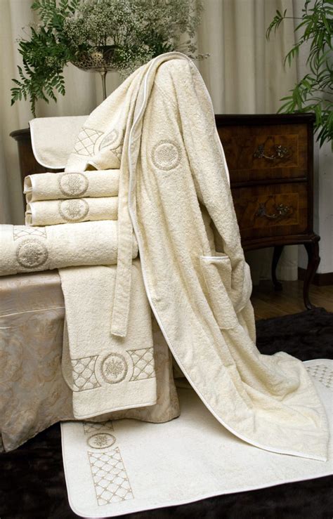 Chambord Robe And Terry Set Empyrean Intl