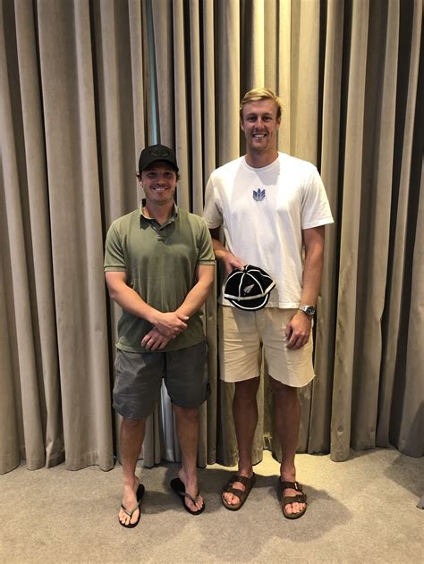 BJ Watling Presented The The Players Cap For 2021 To Kyle Jamieson