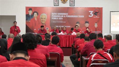 Rapidin Pimpin Rakor Untuk Kemajuan Dan Kesiapan PDI Perjuangan Sumut