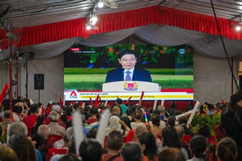 Singapores Pm Wong Takes Office Warning Of ‘more Violent World The