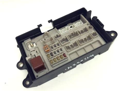 Fuse Box Lexus Sc 430 4 3i 32v Vvt I 8267024090