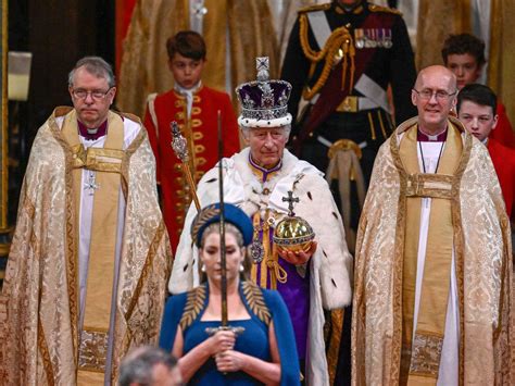 Qui N Es Penny Mordaunt La Mujer Que Port La Espada En La Coronaci N