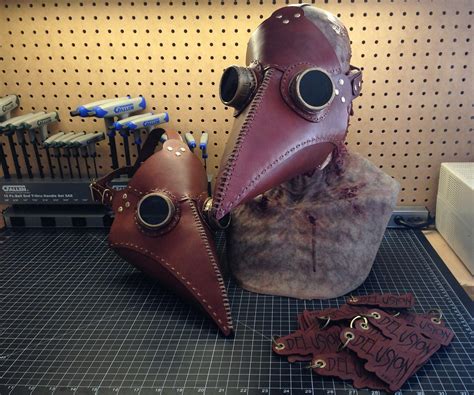 Leather Plague Doctor Mask : 11 Steps (with Pictures) - Instructables